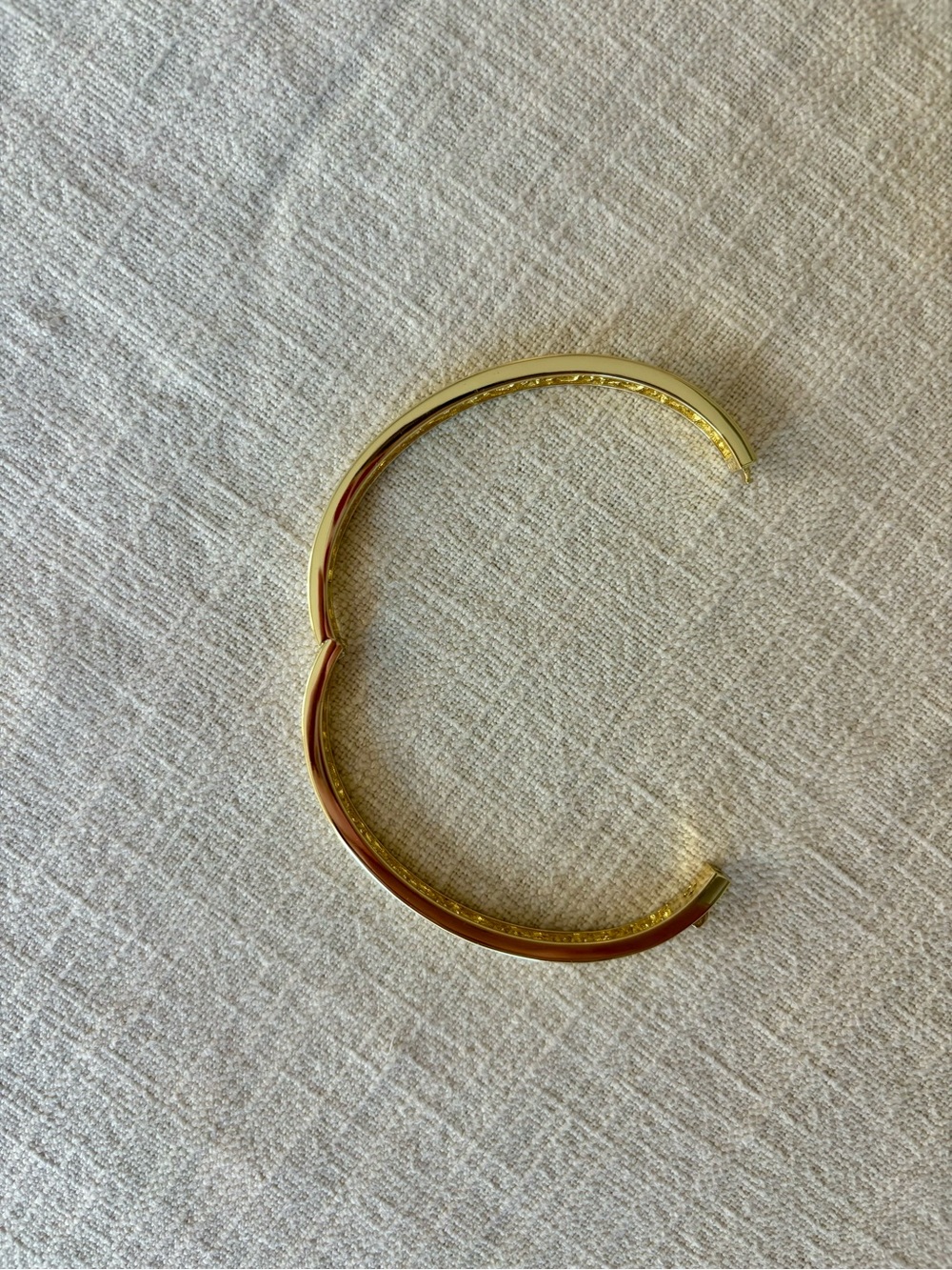 Kendra Scott Gold Kelly Bangle Bracelet - Picture 6 of 8